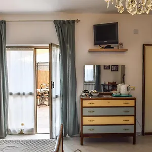La Terra Di Mingo Bed & Breakfast