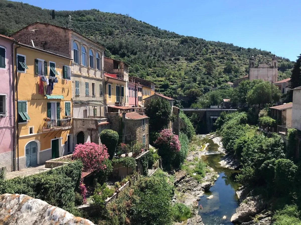 Bb Palazzo Doria Bed & Breakfast Dolcedo