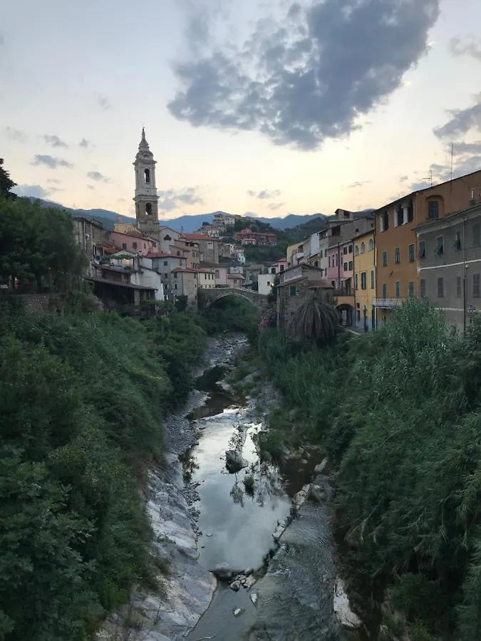Bb Palazzo Doria Bed & Breakfast Dolcedo Italy