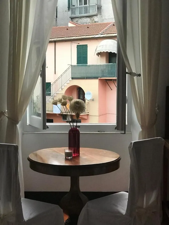 Bb Palazzo Doria Bed & Breakfast Dolcedo