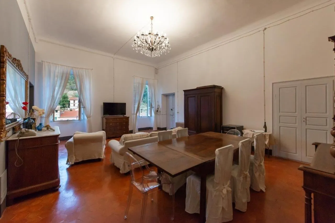 Bb Palazzo Doria Bed & Breakfast Dolcedo
